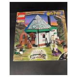 Harry Potter Legos, 4707 has been opened HAGRDS