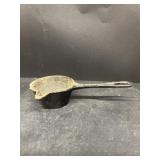 Cast-iron ladle/pourer