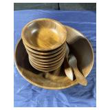 Wooden salad bowl set