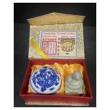 Oriental emperor snake and dish