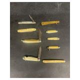 Miniature keychain size pocket knives