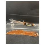 Hunting knife
