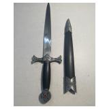 Dagger with sheath