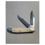 Bear hunt double bladed pocket knife