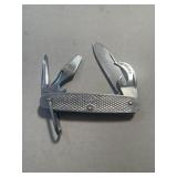 US pocket knife with bottle opener