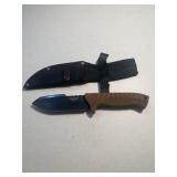 Camillus hunting knife, titanium