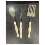 Cutco kitchen utensils