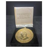 2004 Ronald Reagan necklace Medal