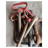 Hitchpins