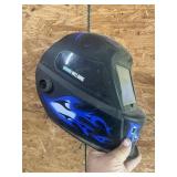 Welding helmet