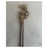 Pipe wrench