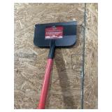 Bully tools ice scrapper