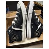Converse shoe size 9 1/2