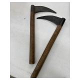 Corn knives
