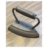 Sad iron