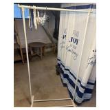 Clothes rack
