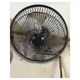 Tabletop fan