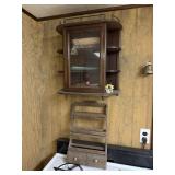 Wall hanging shelves