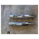 Motorcycle pipes