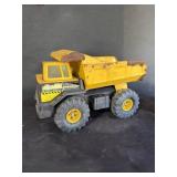 Tonka yellow construction truck