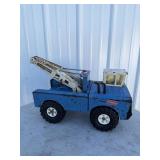 Mighty Tonka blue wrecker