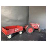 International tractor with wagon