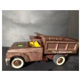 STRUCTO hydraulic bumper truck