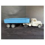 Truck and trailer