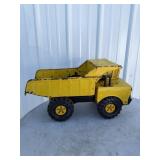 Tonka construction dump truck