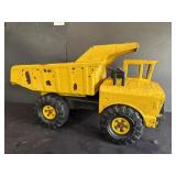 Tonka  construction truck
