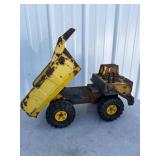 Tonka construction dump truck