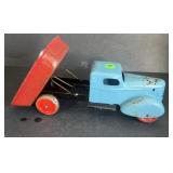 Vintage TIN pick up truck