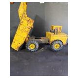 Tonka construction work dump truck