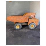 Tonka construction work dump truck