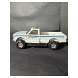 Ertl hardware truck