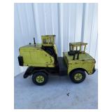Mighty Tonka shovel