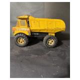 Nylint jumbo construction truck