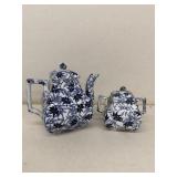 Porcelain teapot and sugar dish