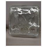 Refrigerator dish
