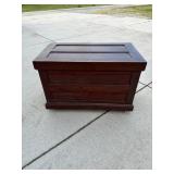 Blanket chest