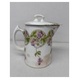 Knowles porcelain coffee pot, China