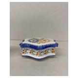 Porcelain jewelry box
