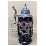 Cut glass Stein has crack
