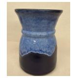 Red rock pottery utensil holder