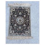 Floor rug 2 1/2