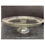 Cake stand with roses