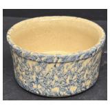 Sponge pattern bowl, Roseville, OH