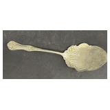 Nickel silver serving utensil for desserts