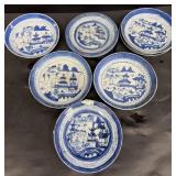Chinese Cantonware bowls and saucers