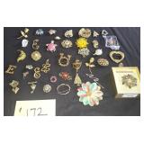 Group of Vintage Broaches & Pins